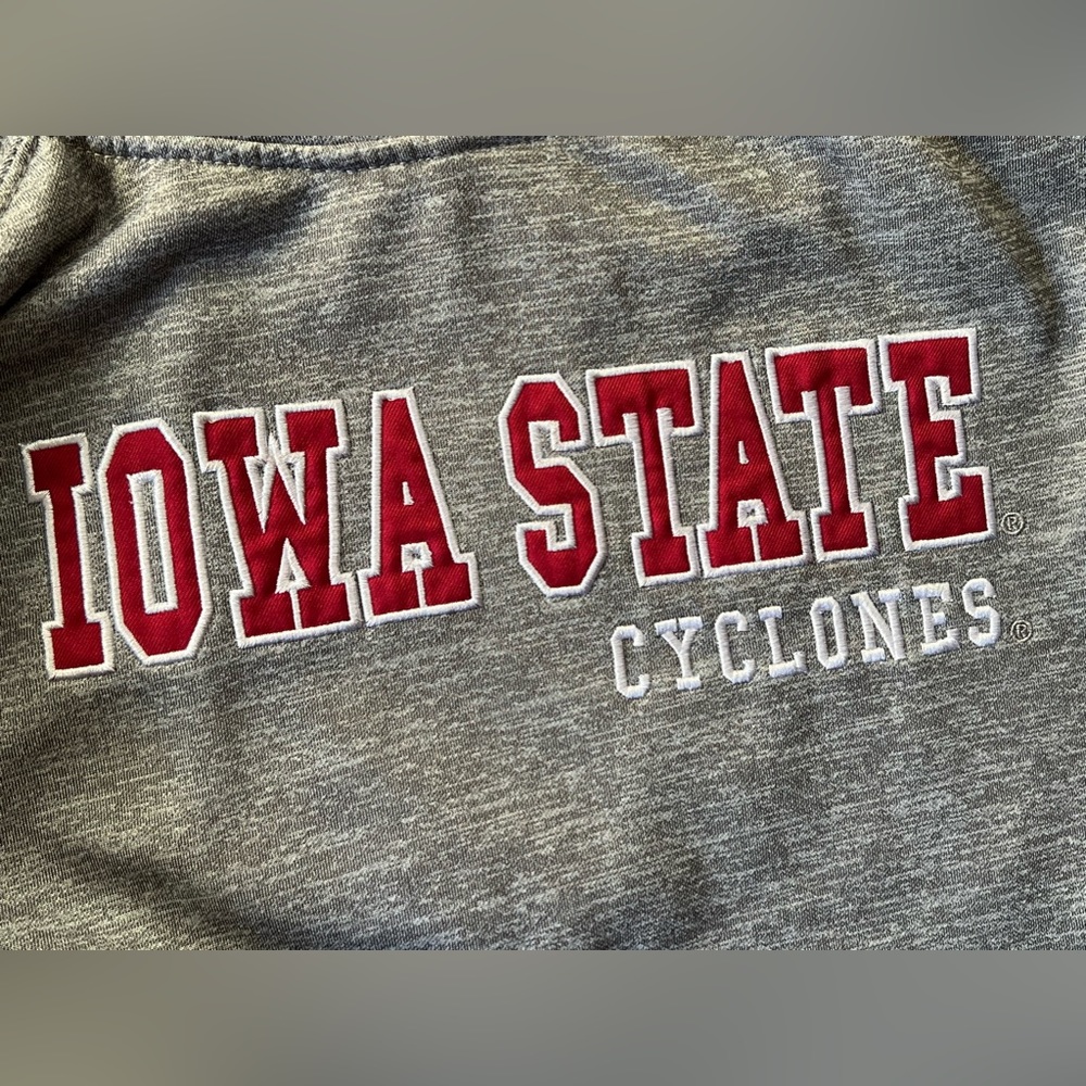 LIKE NEW! Iowa State Cyclones boys hoodie - Picture 3 of 3